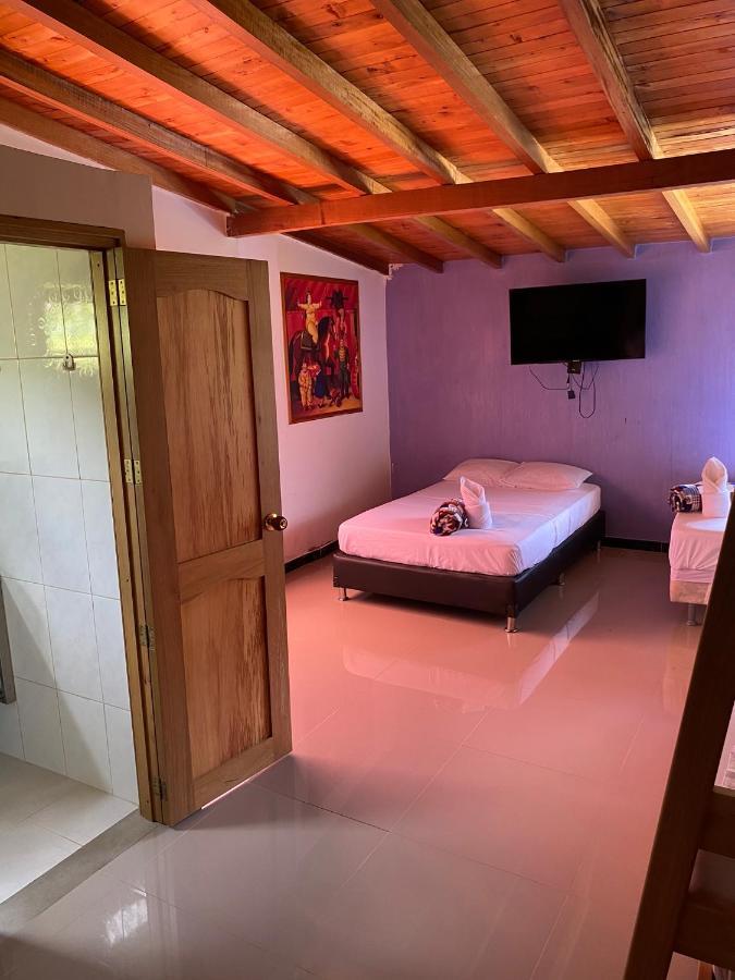 Alojamiento Campestre. San Carlos, Antioquia. Hotel ภายนอก รูปภาพ